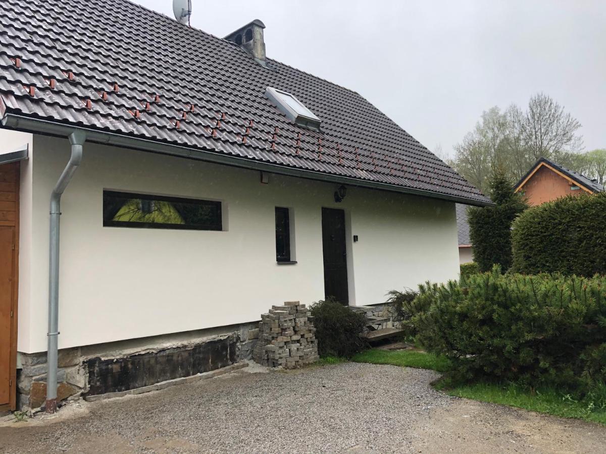 Holiday House Lipno-Slupecna ليبنو ناد فلتافو المظهر الخارجي الصورة