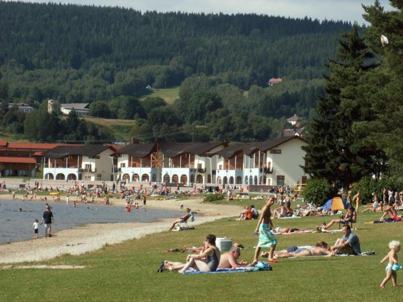 Holiday House Lipno-Slupecna ليبنو ناد فلتافو المظهر الخارجي الصورة