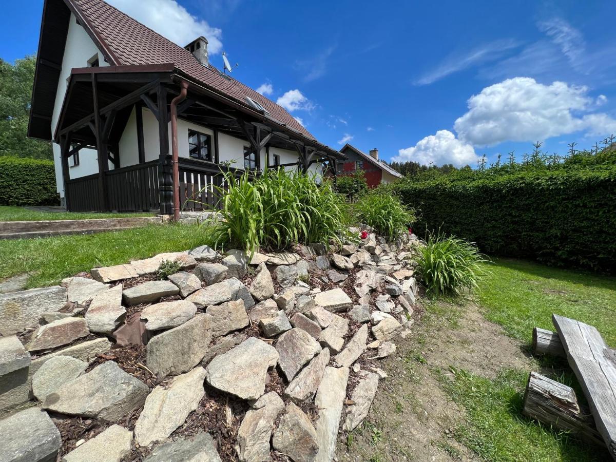 Holiday House Lipno-Slupecna ليبنو ناد فلتافو المظهر الخارجي الصورة