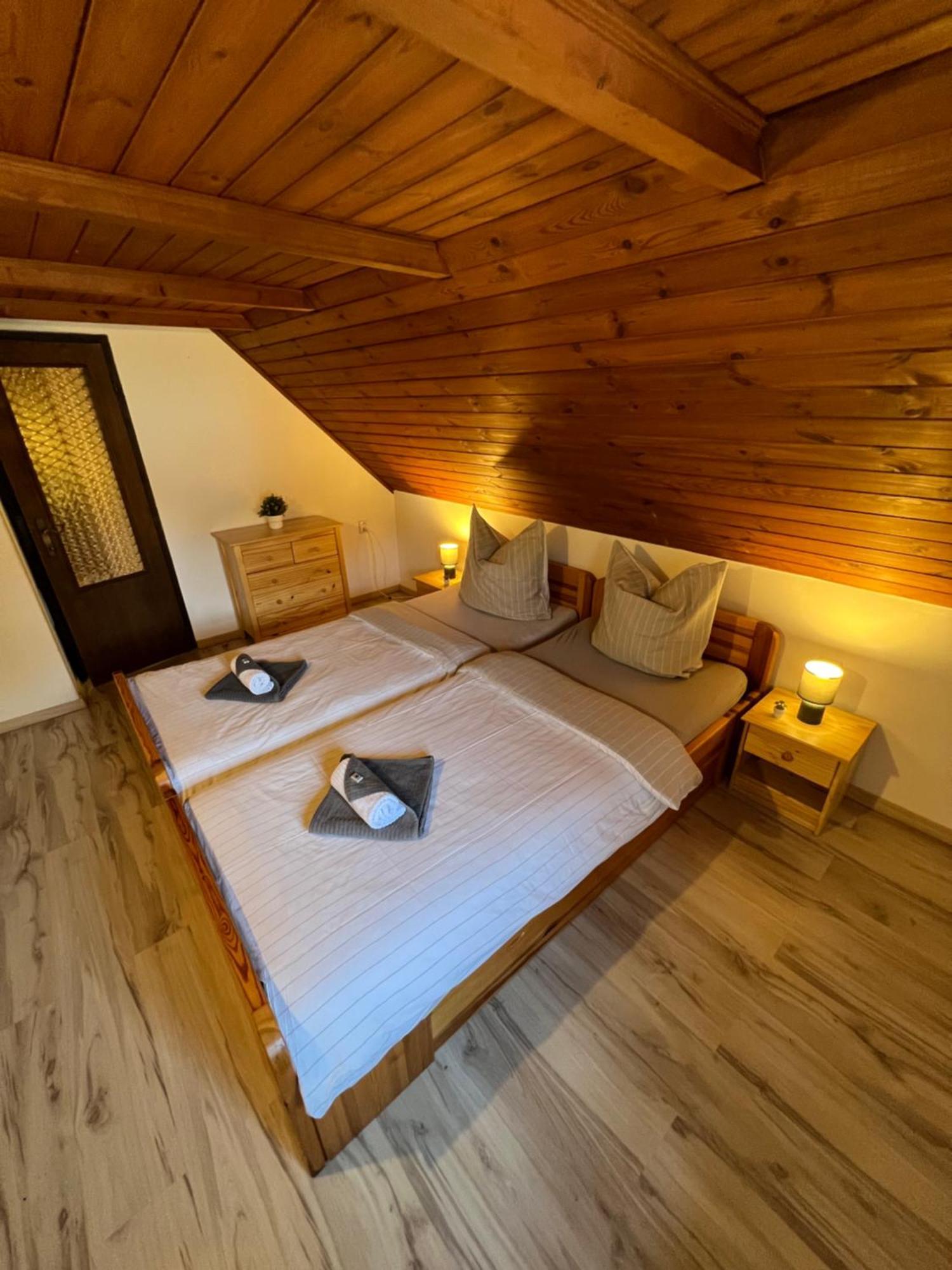Holiday House Lipno-Slupecna ليبنو ناد فلتافو المظهر الخارجي الصورة