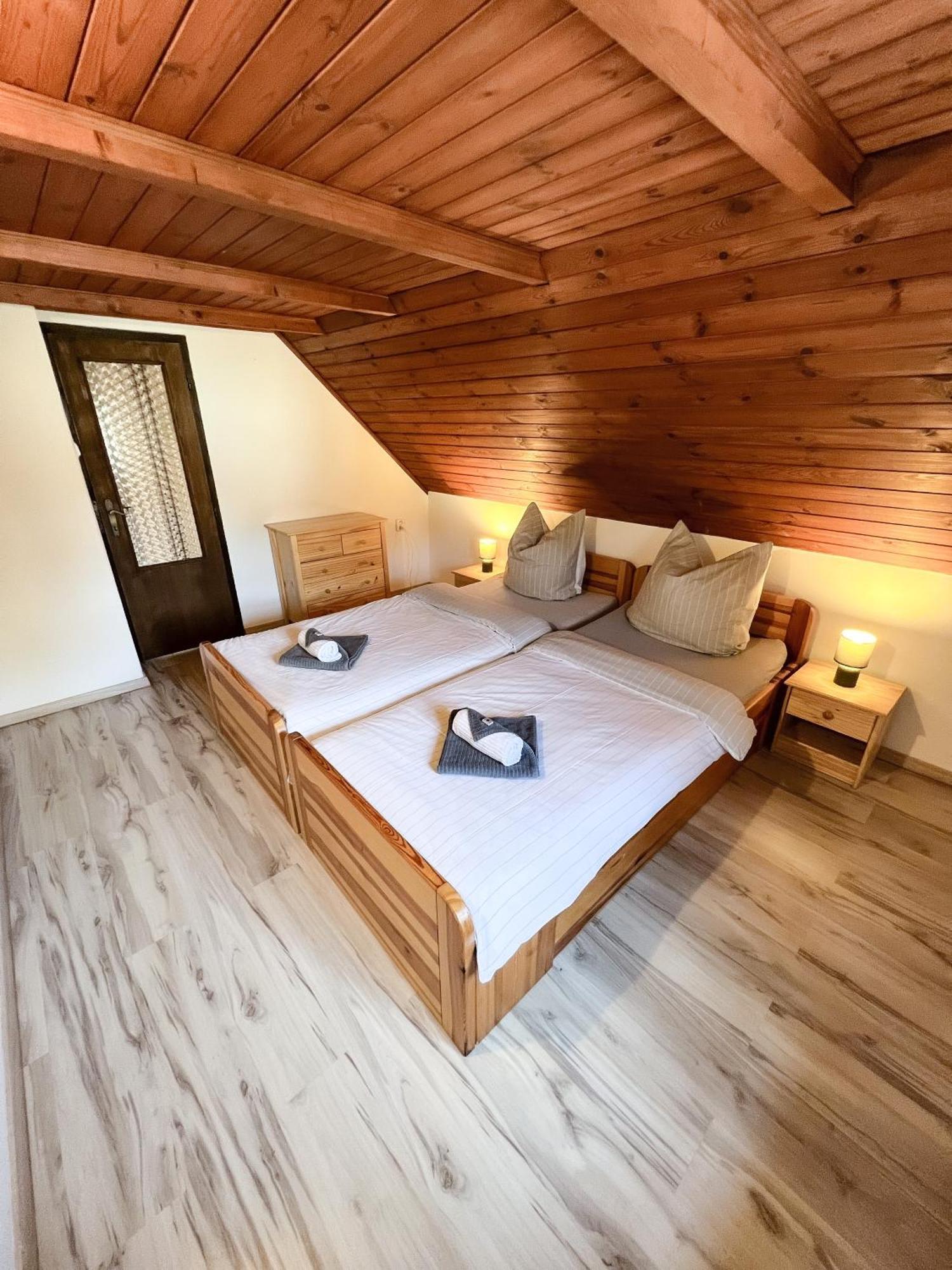 Holiday House Lipno-Slupecna ليبنو ناد فلتافو المظهر الخارجي الصورة